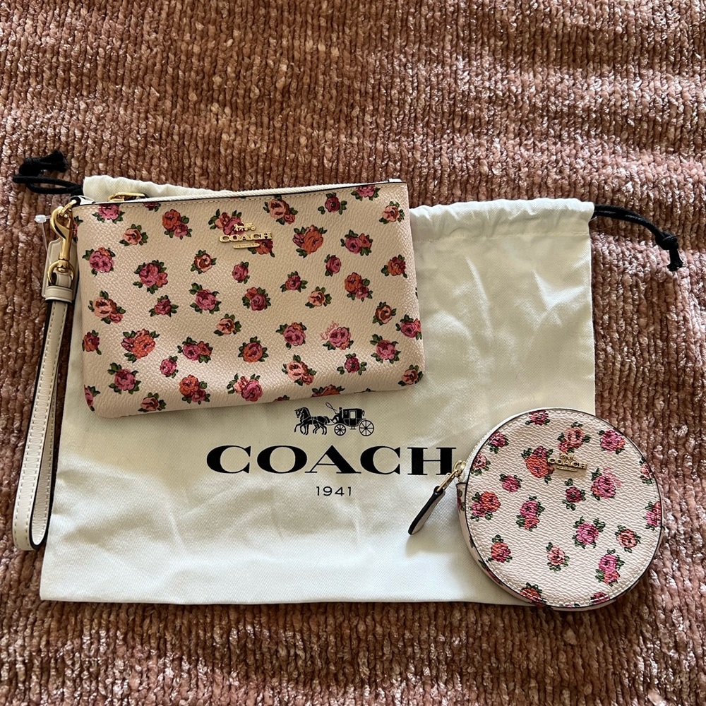 Coach Wristlet & Coinbag/Change Purse